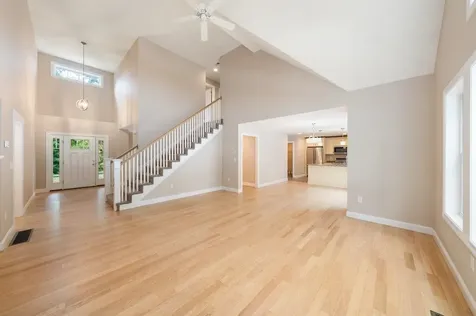 51 Legacy Drive Nashua NH 03062