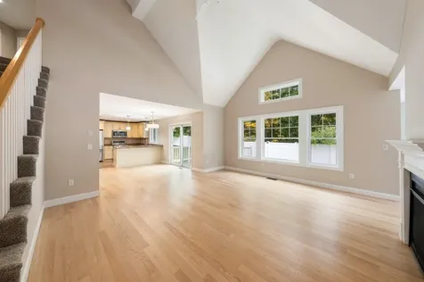 51 Legacy Drive Nashua NH 03062