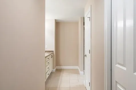 51 Legacy Drive Nashua NH 03062