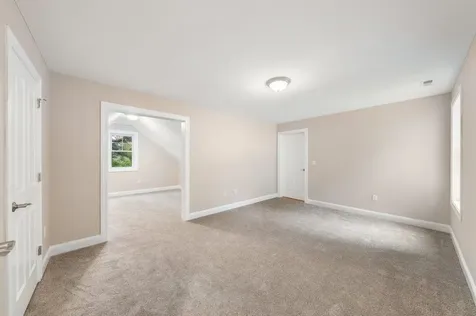 51 Legacy Drive Nashua NH 03062