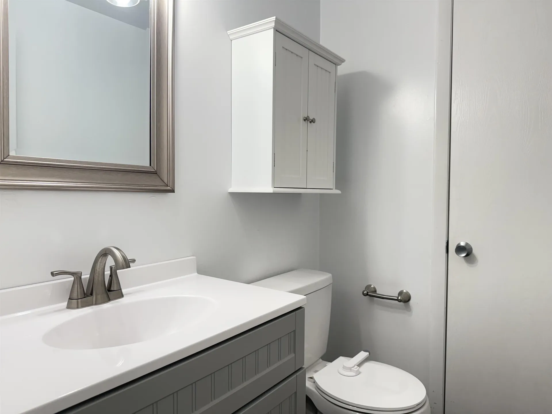 4 Churchill Court Bedford NH 03110