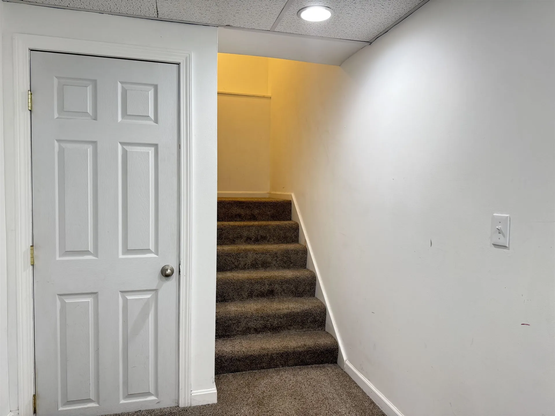 4 Churchill Court Bedford NH 03110