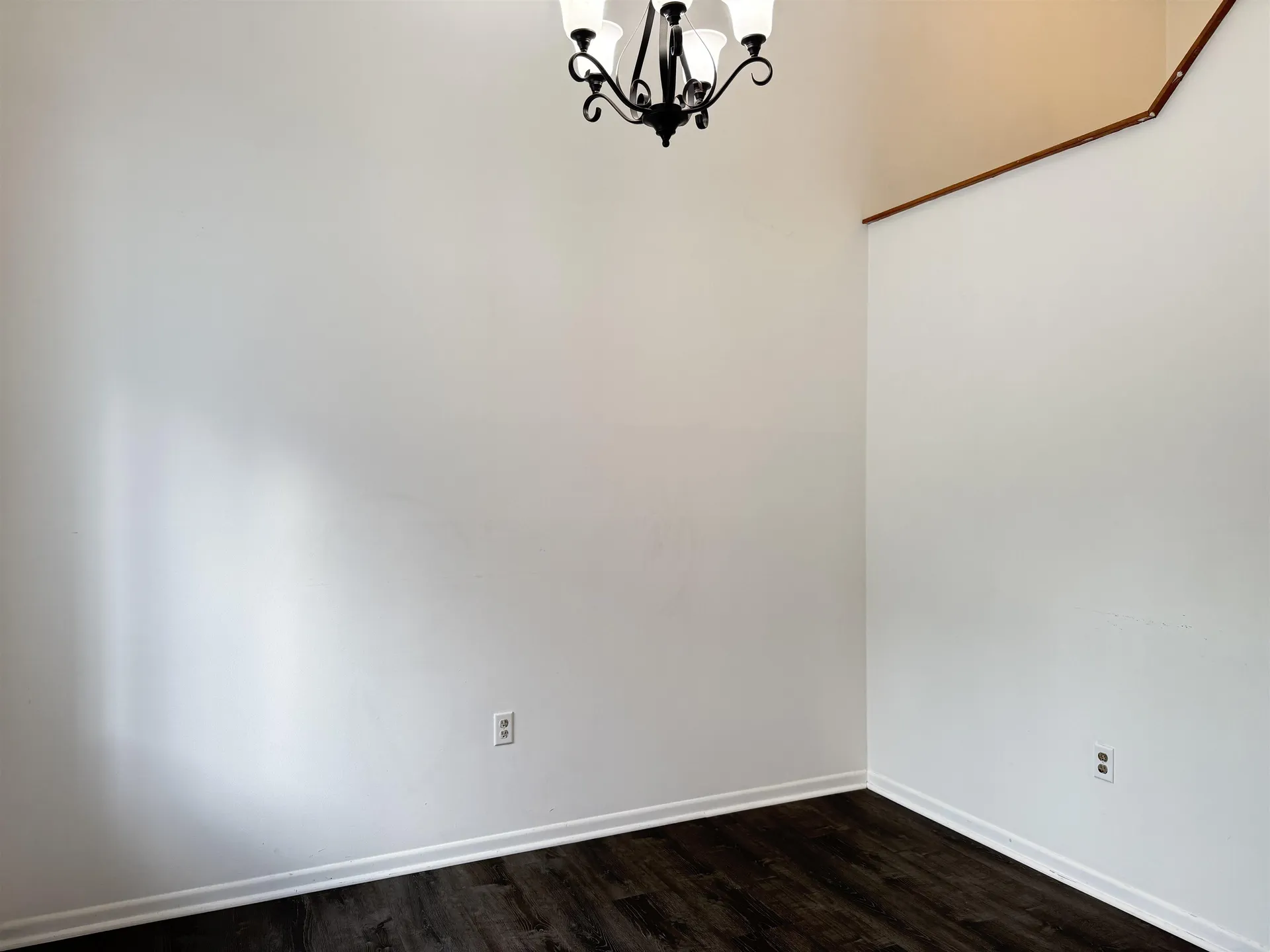 4 Churchill Court Bedford NH 03110