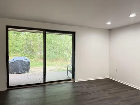 4 Churchill Court Bedford NH 03110