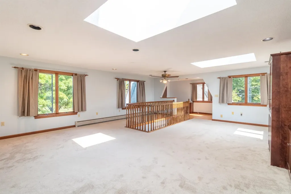 586 Old Coach Road Lyndon VT 05851