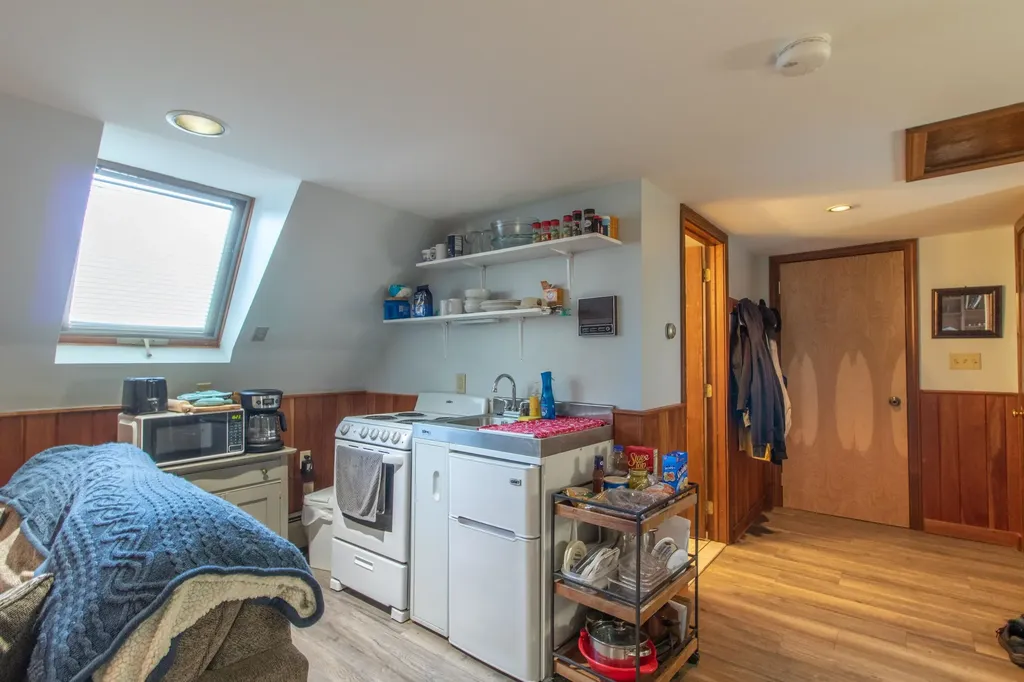 586 Old Coach Road Lyndon VT 05851