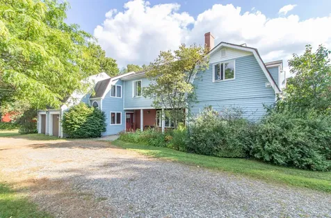 586 Old Coach Road Lyndon VT 05851