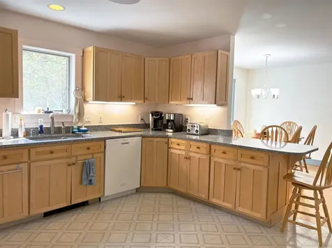 1111 Peacham Road Danville VT 05828