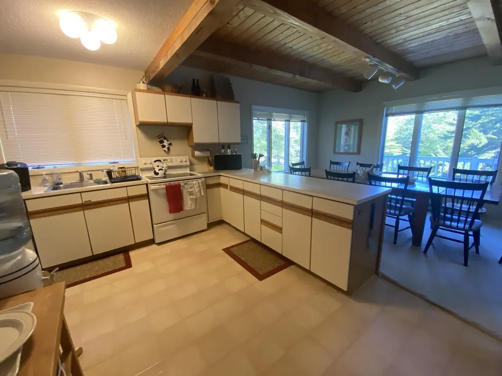 1587 Upper Holbrook Road Whitingham VT 05361