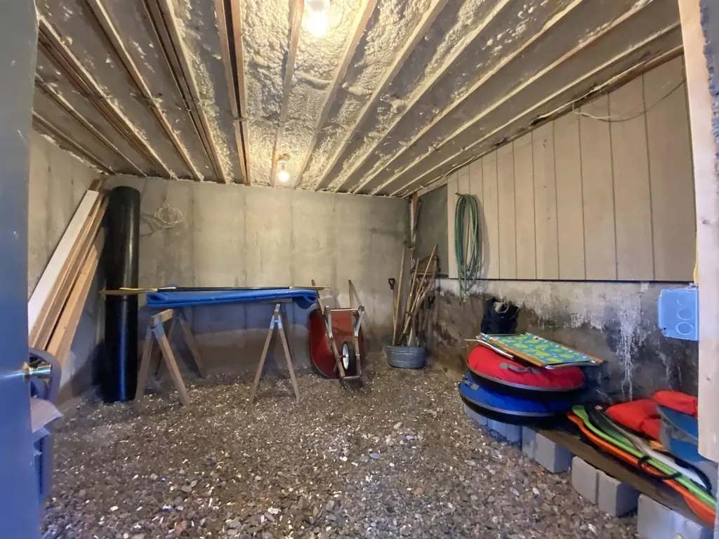 1587 Upper Holbrook Road Whitingham VT 05361