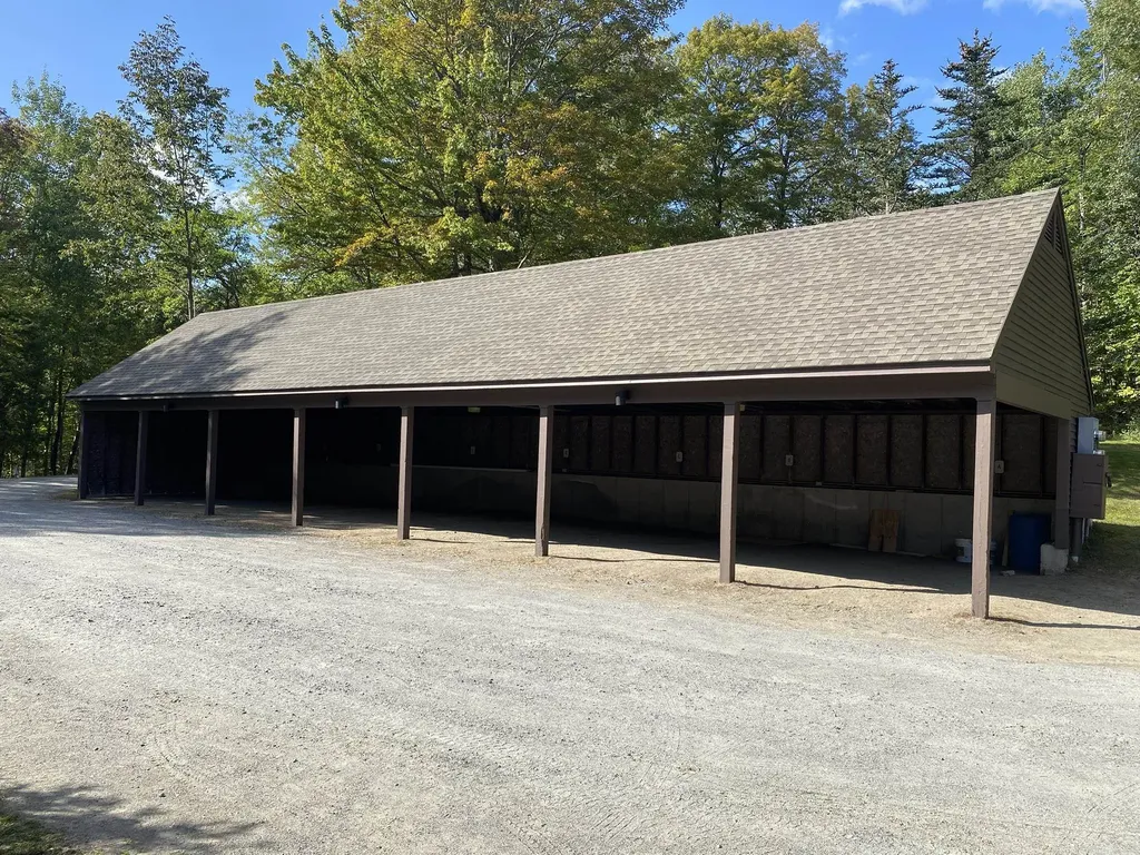 11 Dutchman Lane Wilmington VT 05363