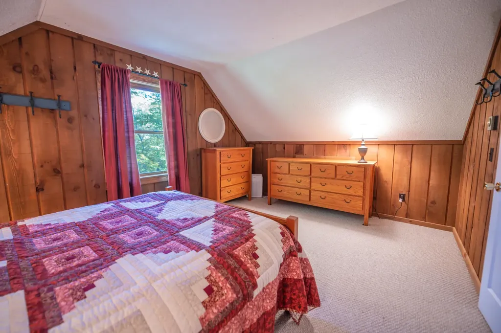 49 West Road Wilmington VT 05363