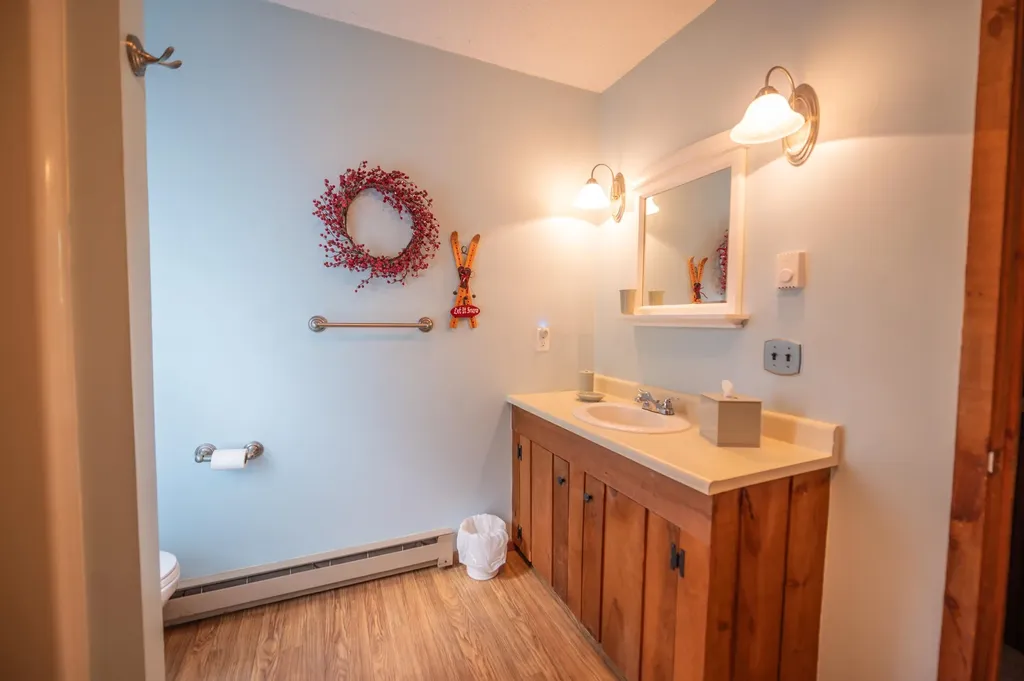 49 West Road Wilmington VT 05363