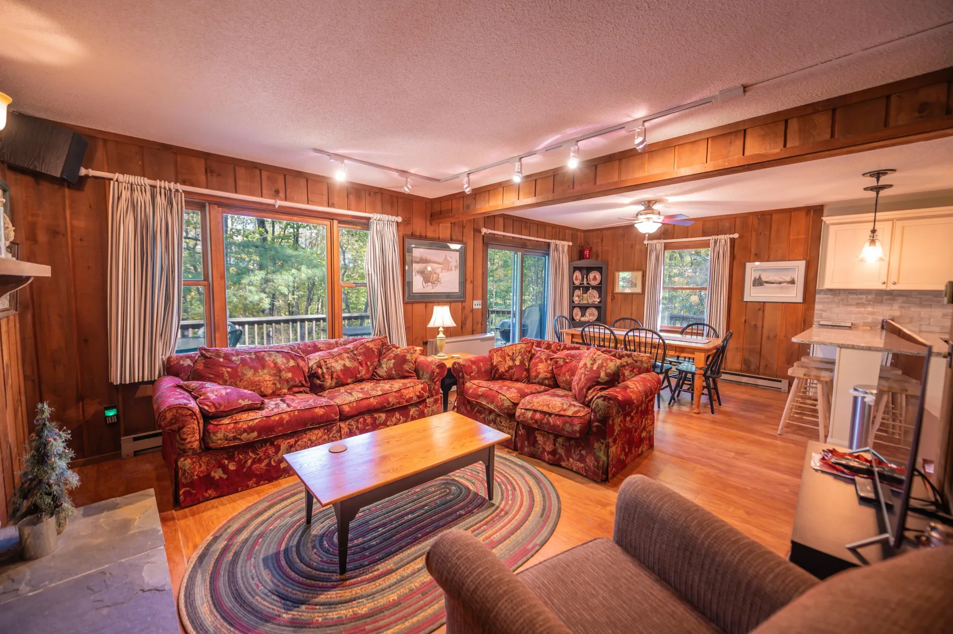 49 West Road Wilmington VT 05363