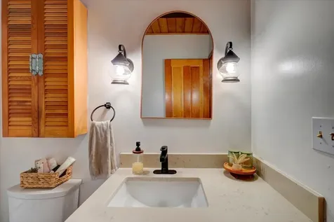 95 Molly Supple Hill Road Middlesex VT 05602