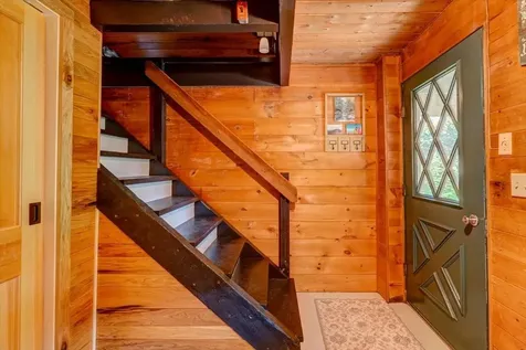 95 Molly Supple Hill Road Middlesex VT 05602