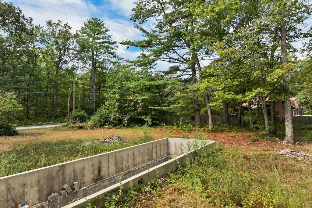 32 Andrews Road Tilton NH 03276