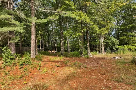 32 Andrews Road Tilton NH 03276