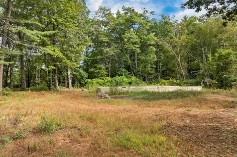 32 Andrews Road Tilton NH 03276