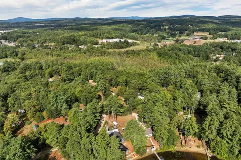 32 Andrews Road Tilton NH 03276