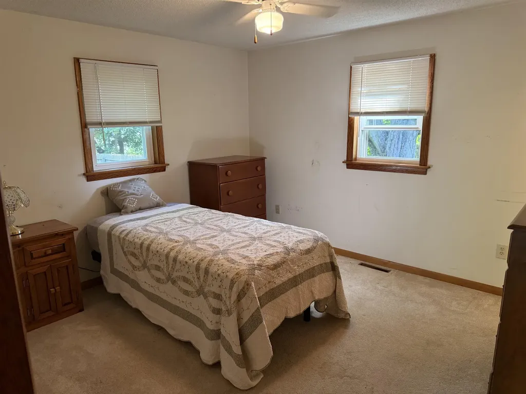 82 Sunset Drive Colchester VT 05446