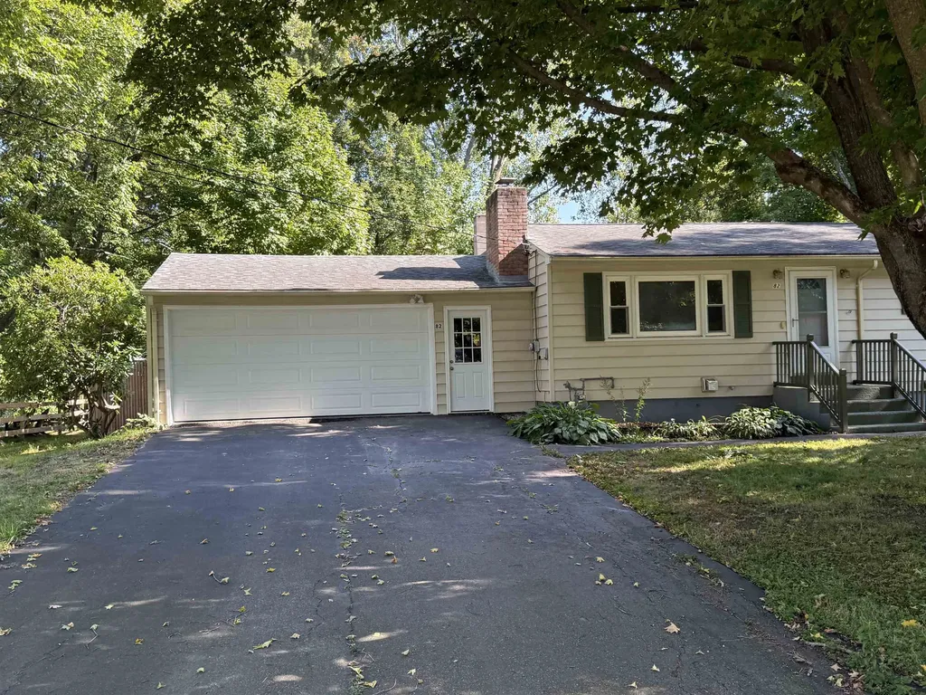 82 Sunset Drive Colchester VT 05446