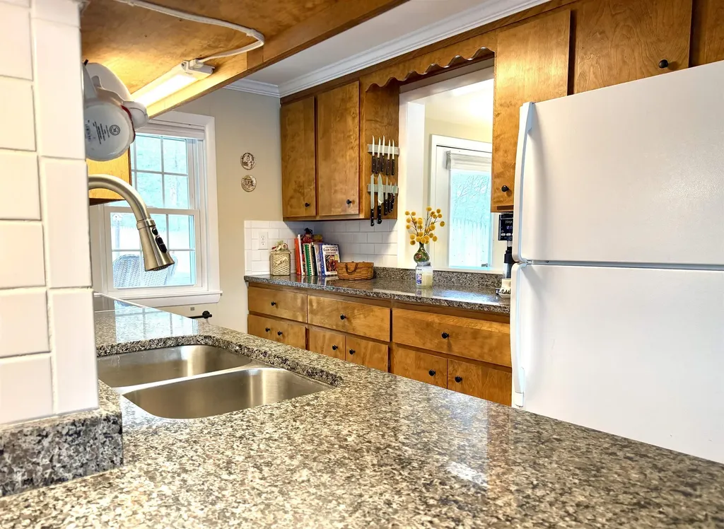35 Greenwood Road Amherst NH 03031