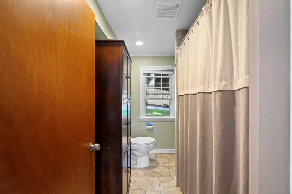 35 Greenwood Road Amherst NH 03031