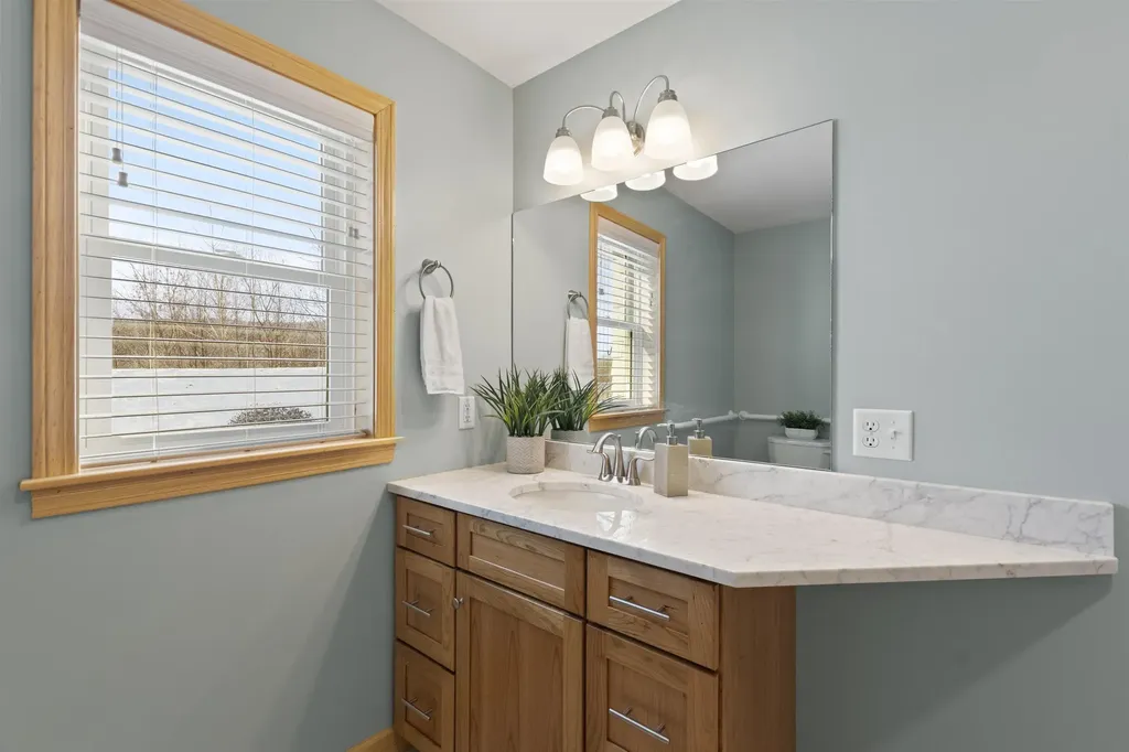 161 Buttonwood Drive Brattleboro VT 05301