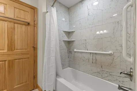 161 Buttonwood Drive Brattleboro VT 05301