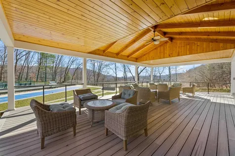 161 Buttonwood Drive Brattleboro VT 05301