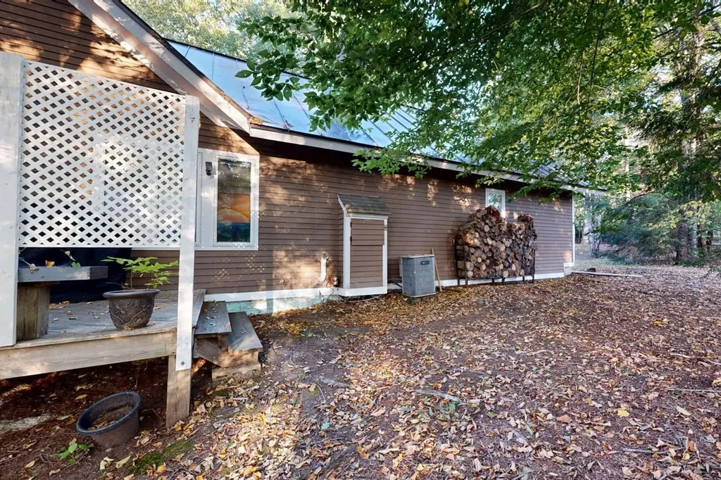 3 Fairway Drive Grantham NH 03753