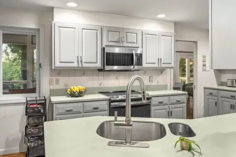 3 Fairway Drive Grantham NH 03753