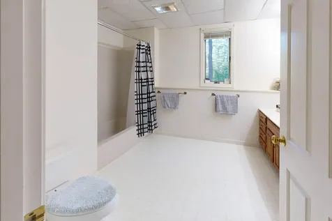 3 Fairway Drive Grantham NH 03753