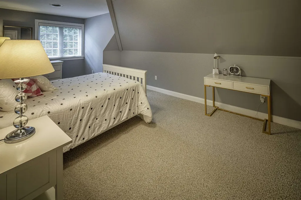 45 Boxwood Lane Dover NH 03820