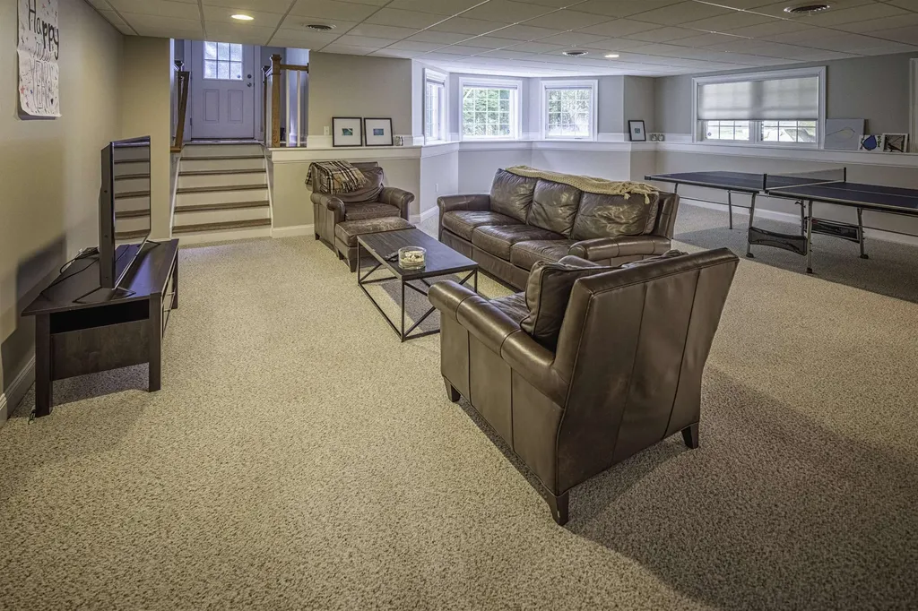 45 Boxwood Lane Dover NH 03820