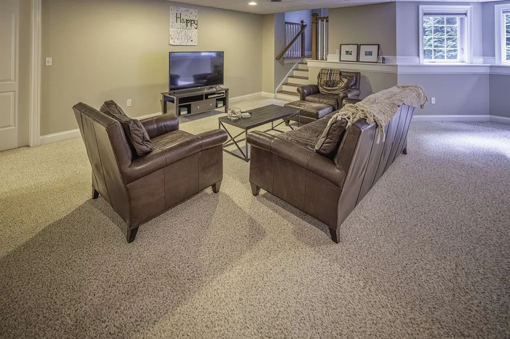 45 Boxwood Lane Dover NH 03820