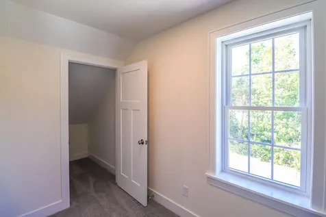 31 Eden Lane Portsmouth NH 03801