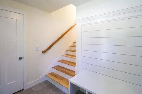 31 Eden Lane Portsmouth NH 03801