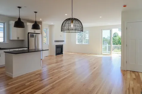 31 Eden Lane Portsmouth NH 03801