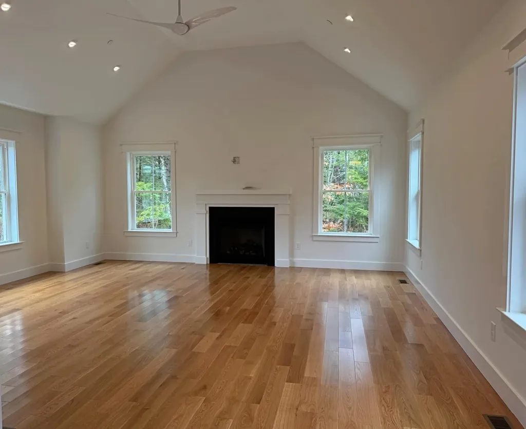 29 Westover Lane Bow NH 03304