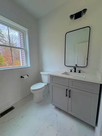 29 Westover Lane Bow NH 03304