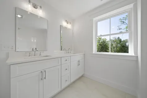 29 Westover Lane Bow NH 03304