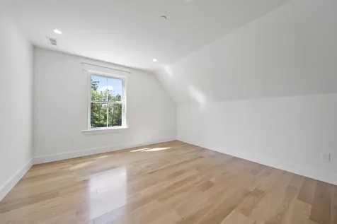 29 Westover Lane Bow NH 03304