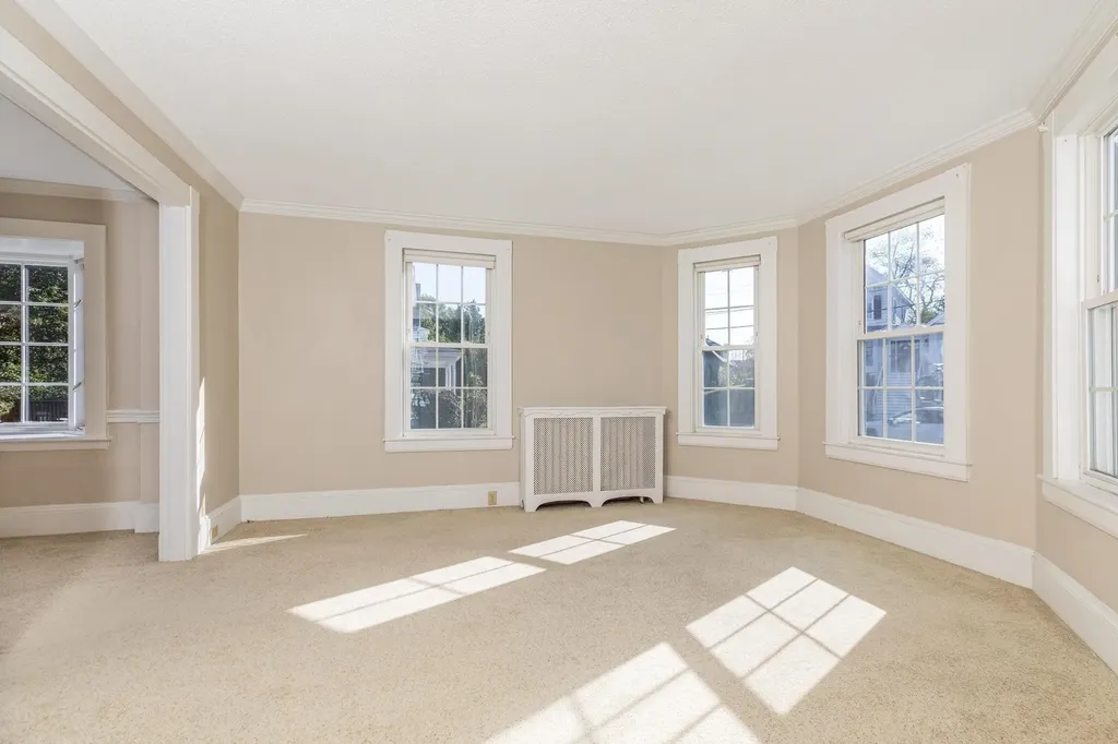 97 Middle Road Portsmouth NH 03801