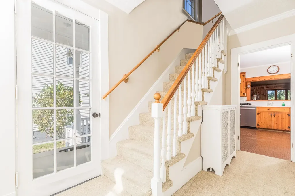 97 Middle Road Portsmouth NH 03801