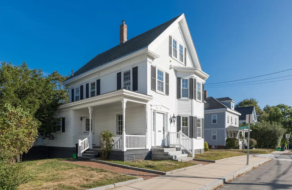 97 Middle Road Portsmouth NH 03801