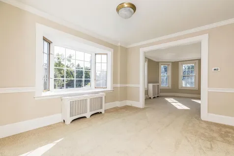 97 Middle Road Portsmouth NH 03801