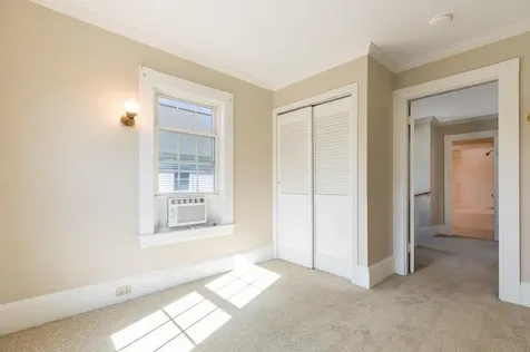 97 Middle Road Portsmouth NH 03801