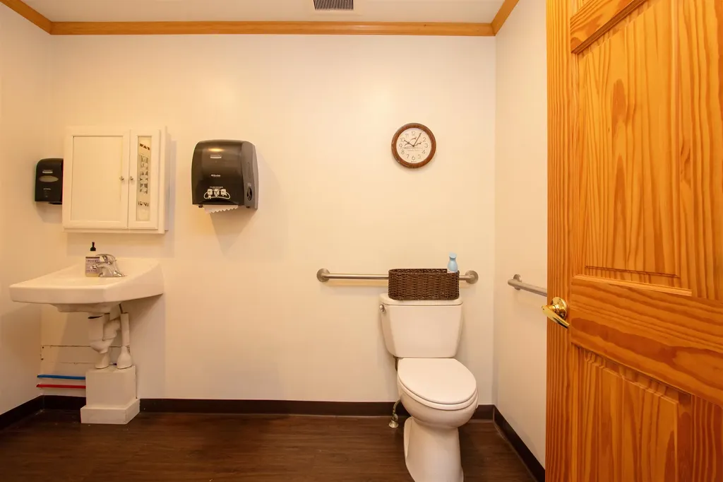 585 Memorial Drive St. Johnsbury VT 05819